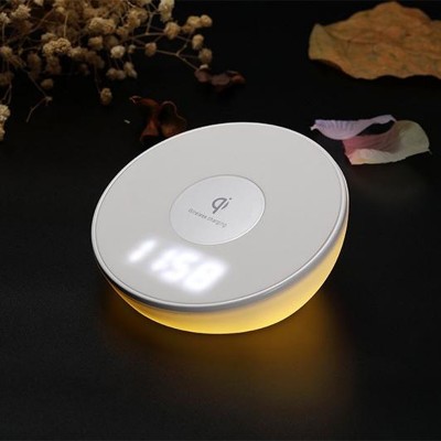 Desk Lamp night-light LED clock wireless charger base fast charging pad for samsung  S9 S8 Note8 S7Edge for IPhone